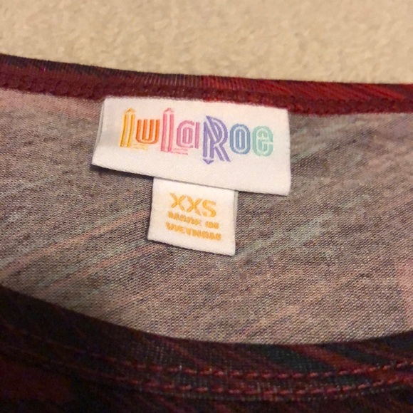 Lularoe Irma Oversized Tunic - Picture 5 of 6